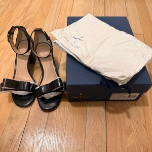 Pour La Victoire Aimee Black Leather Dress Block Heel Sandals Size 7.5